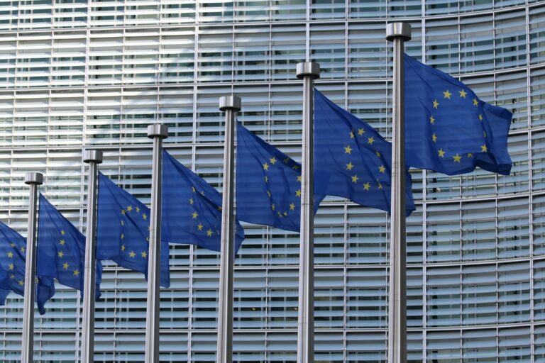 European Commission is Considering Putting Strict Limits on Stablecoins