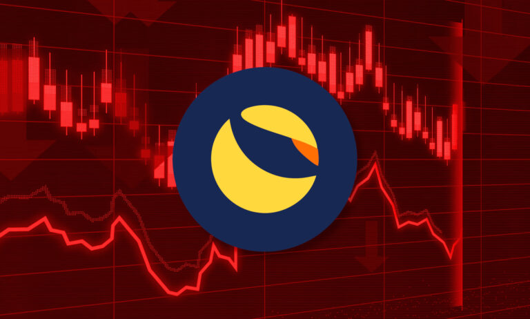 Price of LUNA Halves in 24 Hours, UST Stablecoin Loses USD Peg in Response